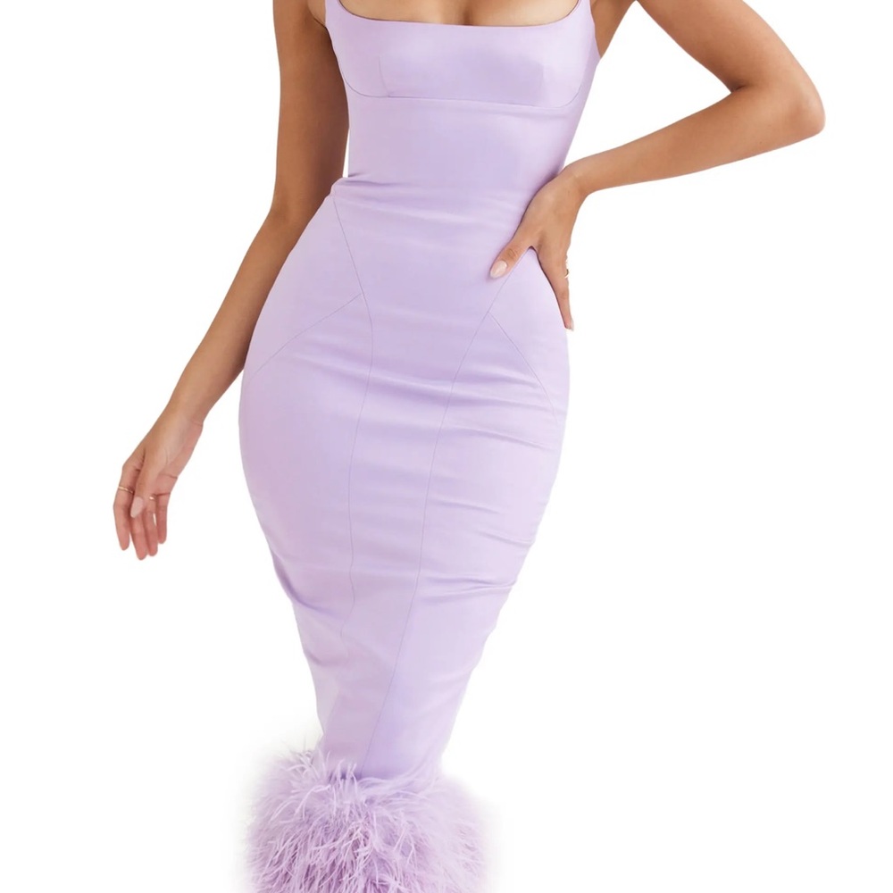 Helena Feather Trim Satin Midi Dress
HOUSE OF CB size xs